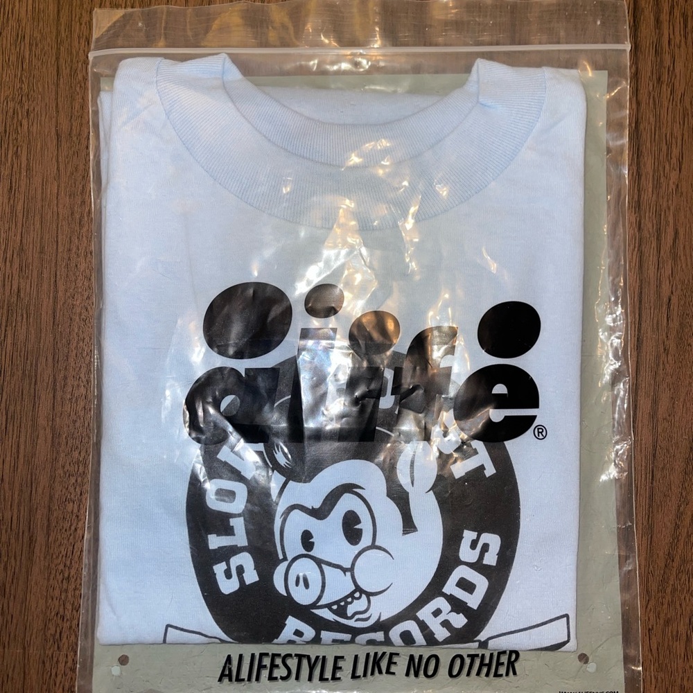 Alife X Slow Roast Exclusive TShirt (size m)